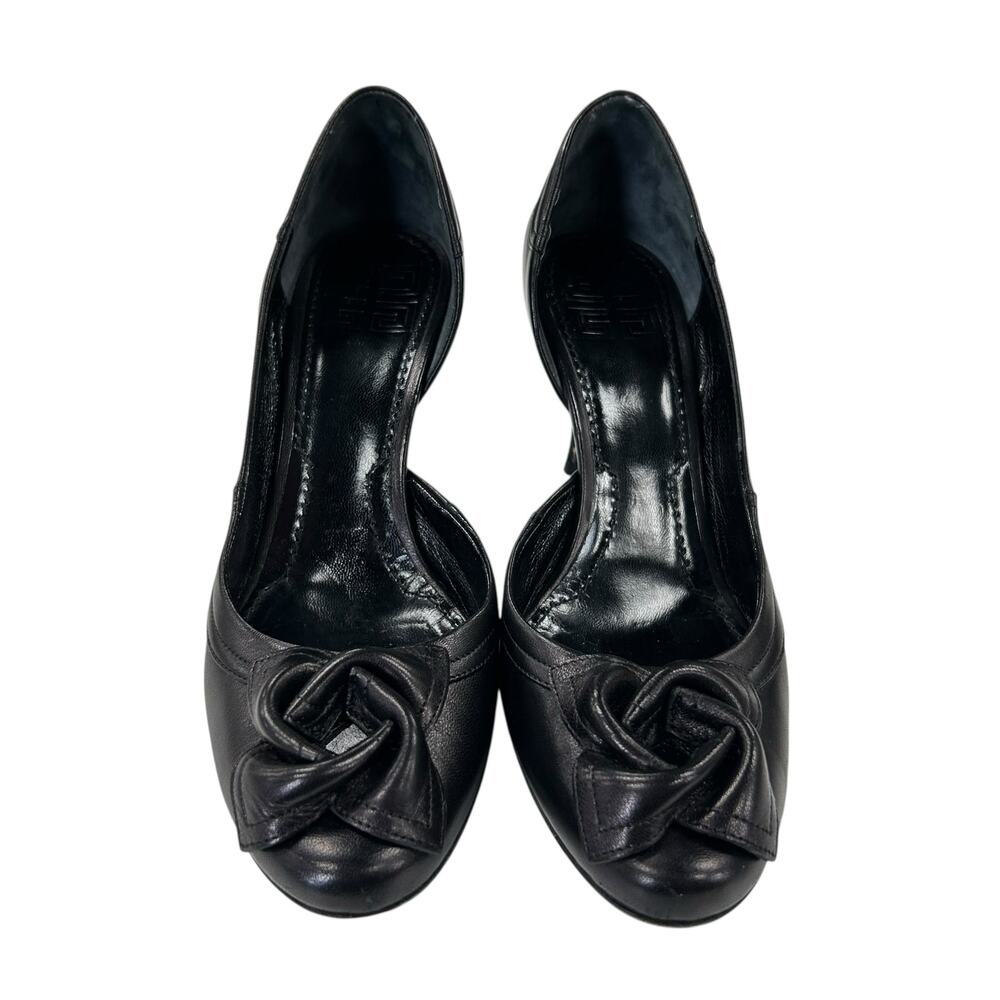 Vintage Givenchy Black Leather Flower Closed Toe Womens 36.5 / US 6.5 AS IS